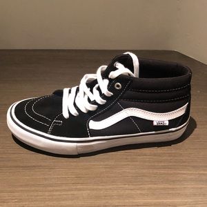 Vans black half-tops; size 8.5 Men